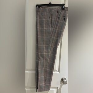 Women’s Cigarette Pant